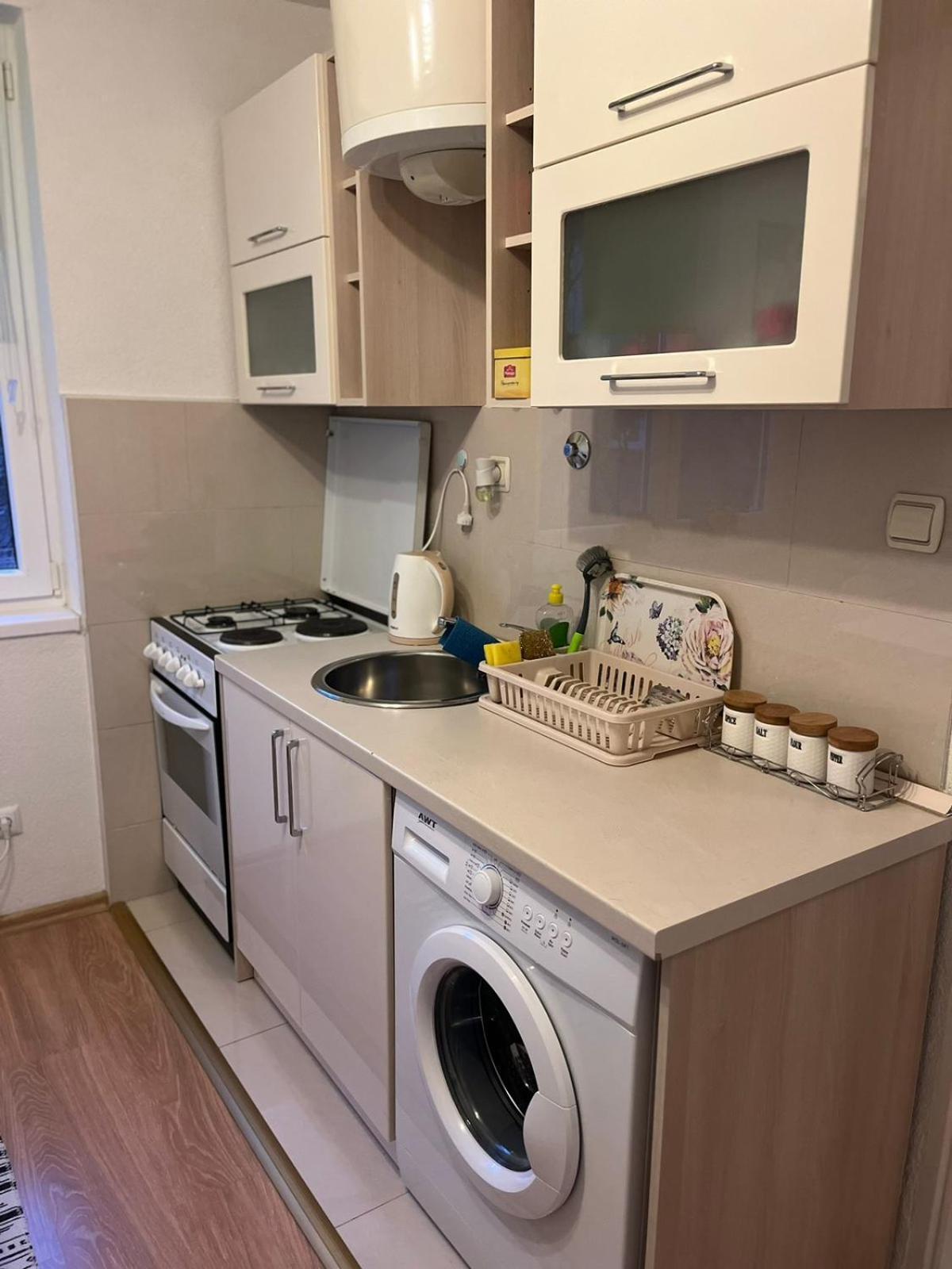 סראייבו Lovely Apartment In Old Town 400M From City Center Sebilj מראה חיצוני תמונה